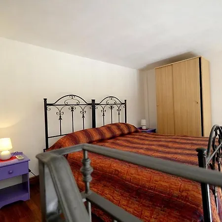 Sleeps 2 Pool Air Con Wifi Appartement *