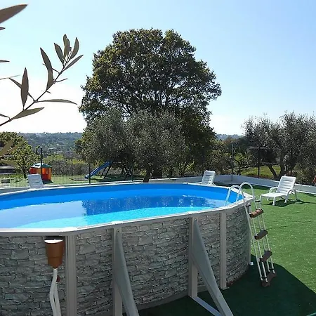Appartement Sleeps 2 Pool Air Con Wifi *